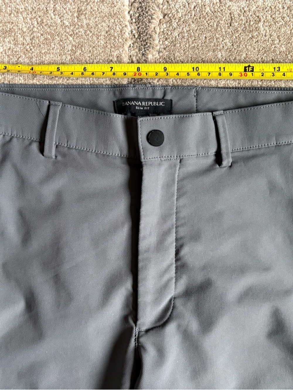 Banana Republic gray outdoor hiking pants, slim fit, size 31x30 Like New - Picture 2 of 11